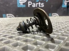 Замок капота BMW 5 E39 M52B25TU 256S4 1999