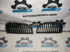 Решетки радиатора BMW 3 E90 N52B25AF 2005