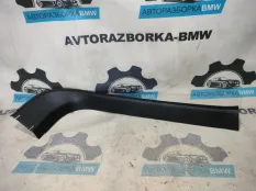 Обшивка двери багажника левая BMW X5 E53 M57D30
