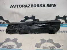 Кронштейн радиатора правый BMW 3 E90 N52B25AF 2005