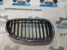 Решетка радиатора правая BMW 5 E60 M54B30 306S3