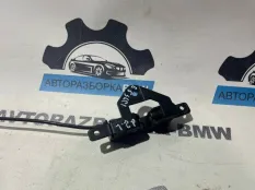 Замок борта багажника левый BMW X5 E53 M57D30