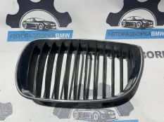 Решетка радиатора левая BMW 1 E87 N47D20A 2008