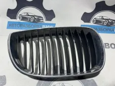 Решетка радиатора правая BMW 1 E87 N47D20A 2008