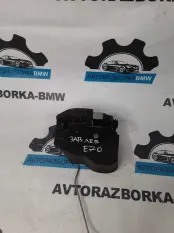 Замок двери задний левый BMW X5 E70 N62B48 2007