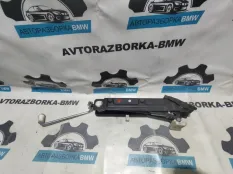 Домкрат BMW 3 E46 N42B20 2003