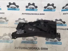 Ящик для инструментов правый BMW X5 E53 M54B30