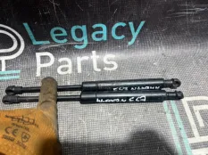 Амортизатор капота BMW X5 E53 N62B44 2006