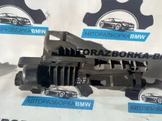Кронштейн радиатора правый BMW X3 E83 M47D20 204D4