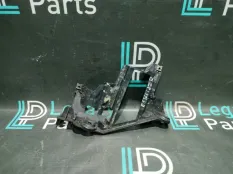 Кронштейн фары передний правый BMW X5 E53 M57D30