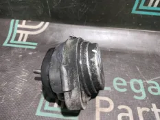 Подушка крепления двигателя BMW X5 E53 N62B44 2004