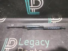 Амортизатор капота BMW X5 E53 N62B44 2004