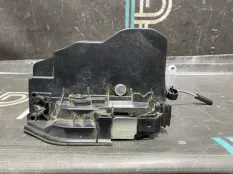 Замок двери передний правый BMW X5 E70 N55B30A