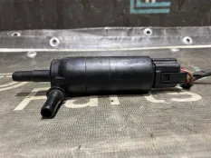 Насос омывателя фар BMW 5 F10 N20B20B 2012