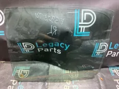 Стекло двери заднее левое BMW 5 E39 M52B25TU 256S4