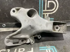 Кронштейн двигателя левый BMW X5 E70 N55B30A 2012