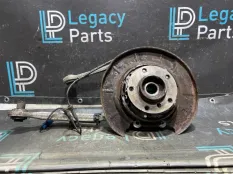 Кулак поворотный задний правый BMW 5 E39 M52B25TU