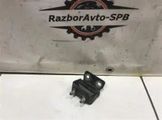 Петля двери багажника Hyundai Santa Fe I