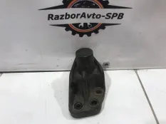 Кронштейн двигателя правый Kia RIO 3