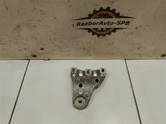 Кронштейн двигателя правый VW Polo Sedan