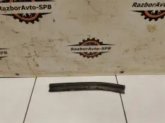 Уплотнитель капота Chevrolet Cruze