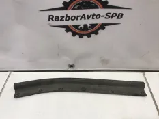 Уплотнитель капота Chevrolet Cruze