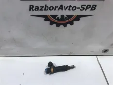 Форсунка инжекторная электрическая Opel Zafira B