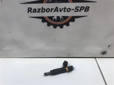 Форсунка инжекторная электрическая Opel Zafira B