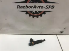 Форсунка инжекторная электрическая Opel Zafira B