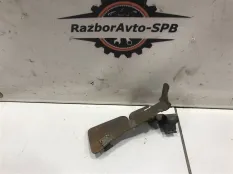 Кронштейн генератора Porsche Cayenne 1