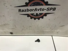 Форсунка омывателя лобового стекла Mazda Tribute 