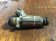 Форсунка инжекторная электрическая Kia Venga 2013>