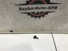 Форсунка омывателя лобового стекла Mitsubishi Paj