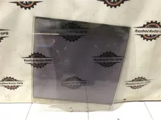 Стекло двери задней левой Mitsubishi Pajero/Monte