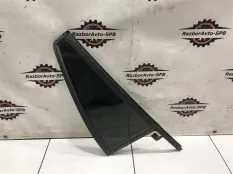 Стекло двери задней правой (форточка) Volvo XC90 1