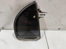 Стекло двери задней правой (форточка) Honda Civic