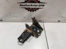 Кронштейн двигателя Toyota Corolla E12