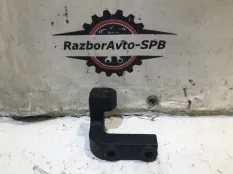 Кронштейн генератора Kia Sportage 1994-2004