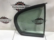 Стекло двери задней правой (форточка) Nissan Alme
