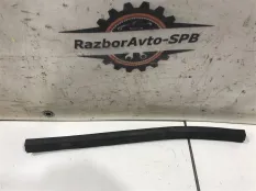 Уплотнитель капота Nissan X-Trail (T32)