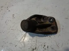 Кронштейн двигателя правый Hyundai Solaris