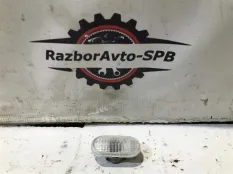 Повторитель на крыло белый Renault Clio /Symbol 1