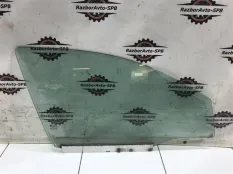 Стекло двери передней правой Opel Astra H