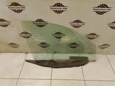 Стекло двери передней правой Mazda 2 (DY)