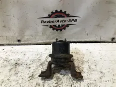 Опора двигателя правая Mitsubishi Lancer 9