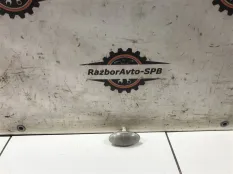 Повторитель на крыло белый Suzuki Swift 2004-2010