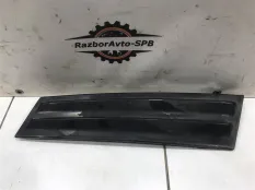 Накладка заднего крыла левого Jeep Grand Cherokee