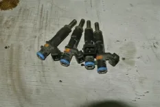 Форсунка инжекторная электрическая Opel Zafira B