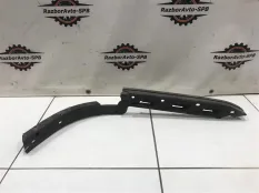 Направляющая заднего бампера левая Porsche Cayenn