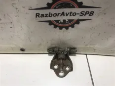 Петля двери передней Mitsubishi Pajero/Montero II